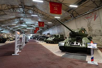 《超级机器人大战Y》Steam预购开启 标准版298元